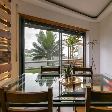 Epicenter Lagoa Apartment *